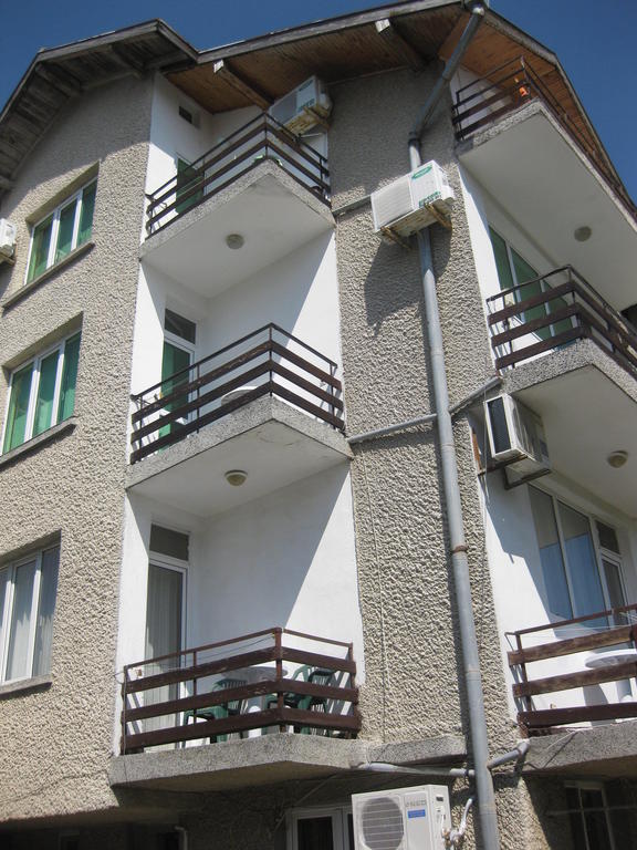 Rosi Guest House Lozenets Exterior photo